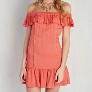 ModCloth Strapless Coral Dress  size Large NWOT